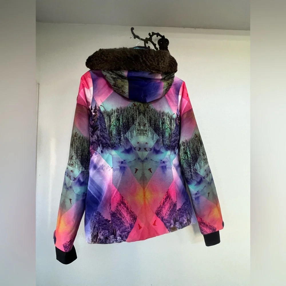 Roxy Multicolored Ski Jacket with DryFlight Technology - Picture 2 of 9